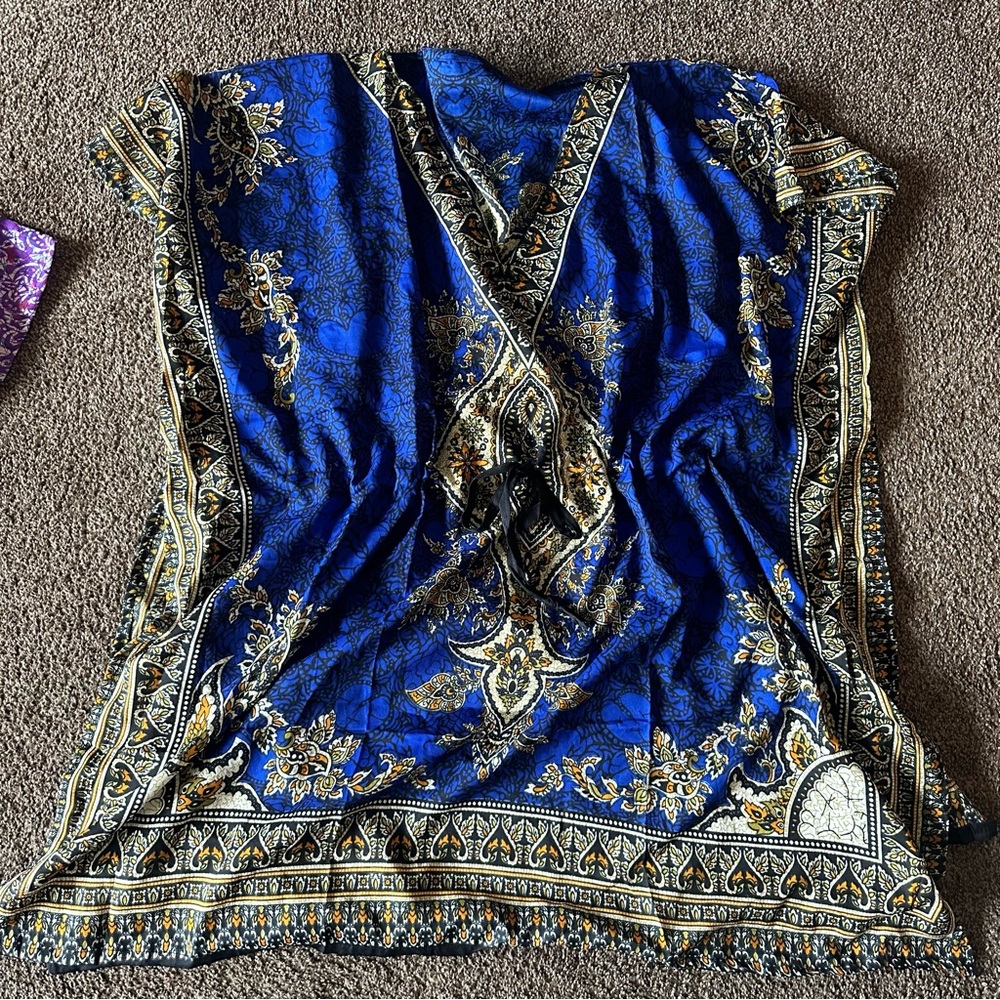Women top bundle - Picture 2 of 6